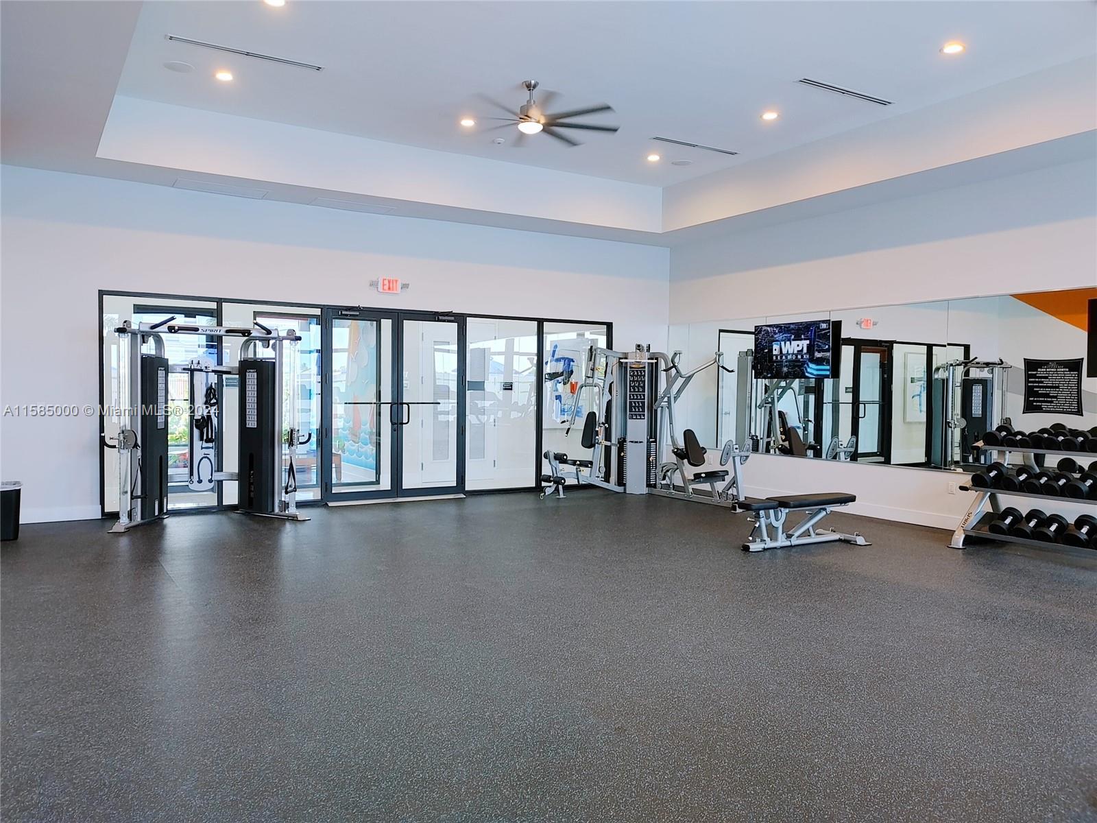 VIA VENTURA NEIGHBORHOOD - Residential Lease