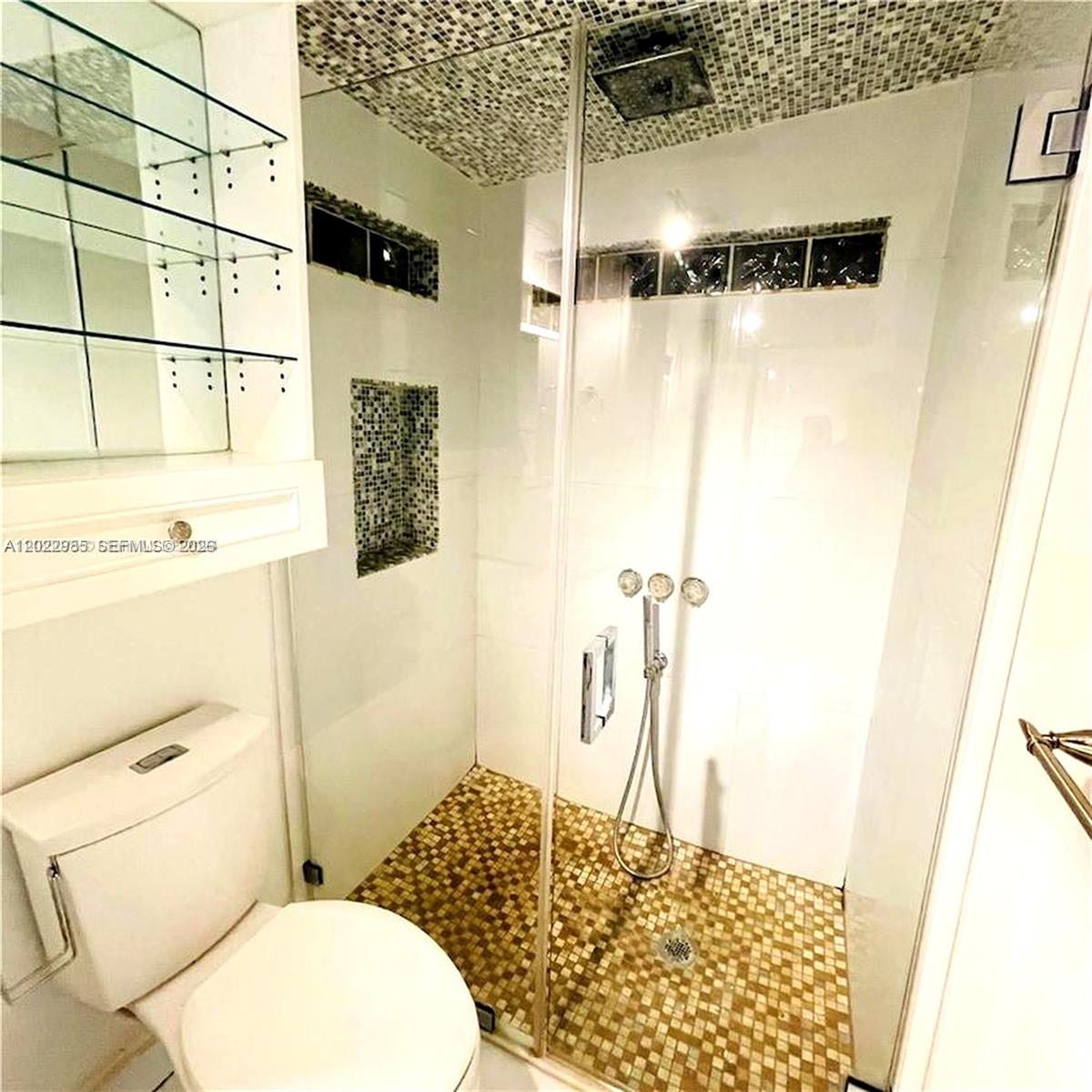 BOULEVARD HEIGHTS SEC 4 - Residential Lease