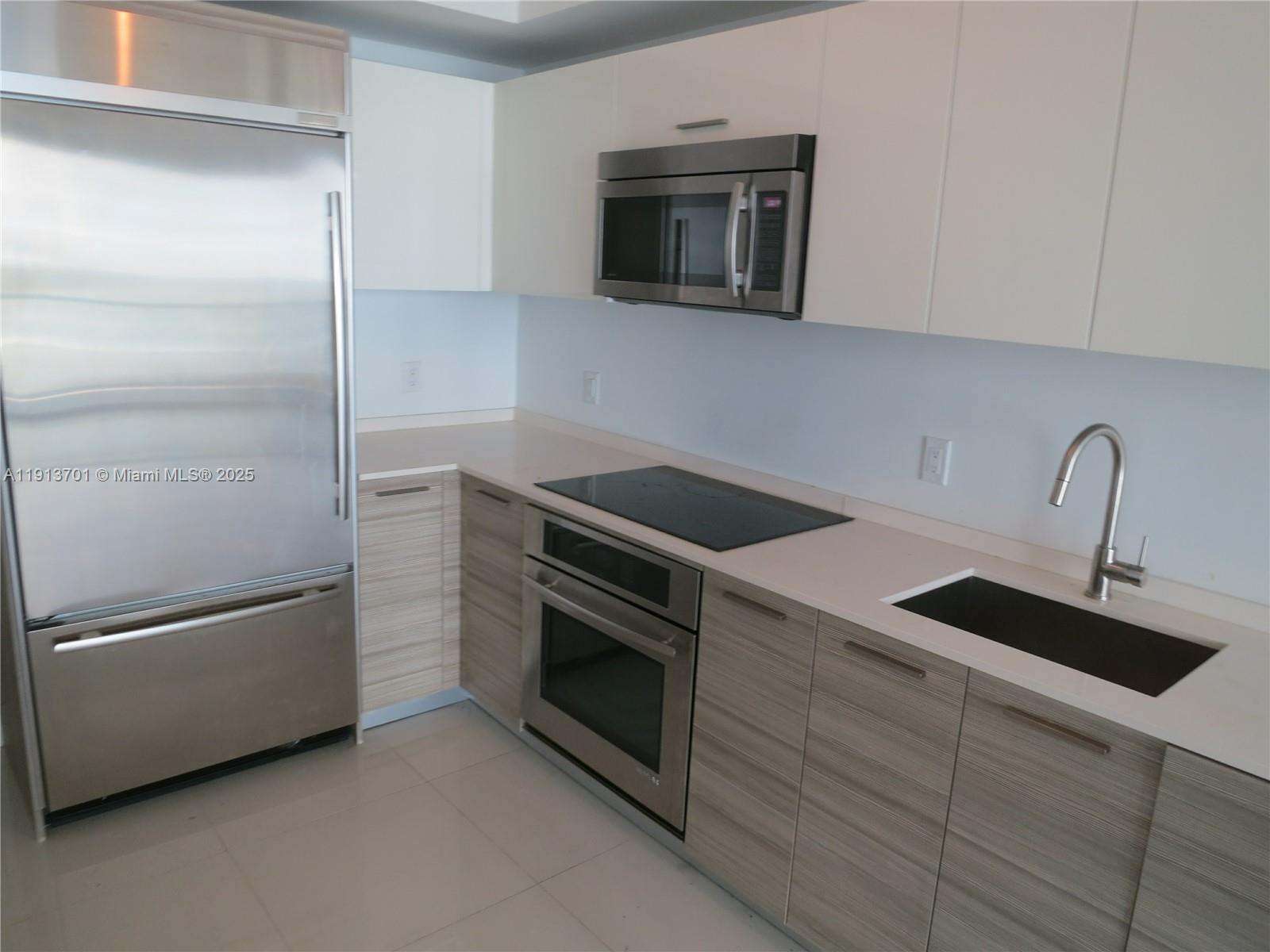 BRICKELLHOUSE - Residential Lease
