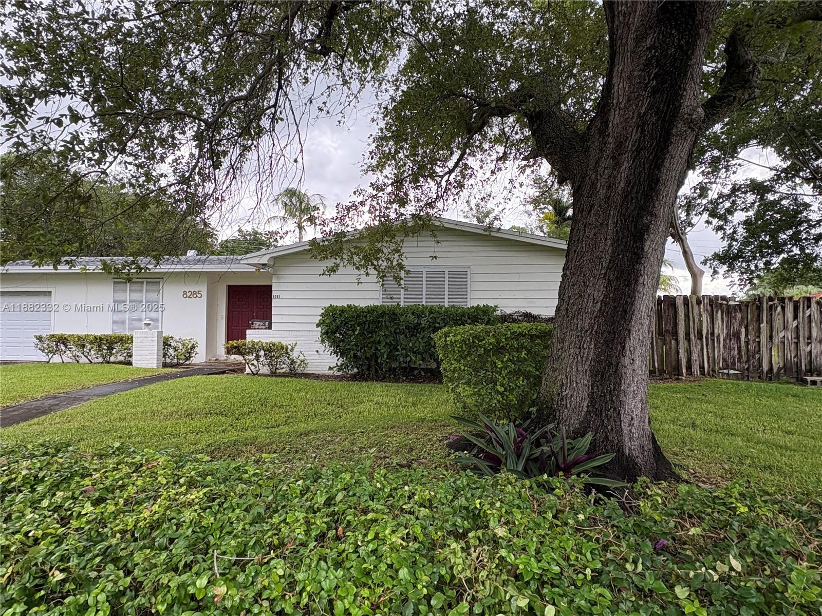 CONTINENTAL HOMES - Residential