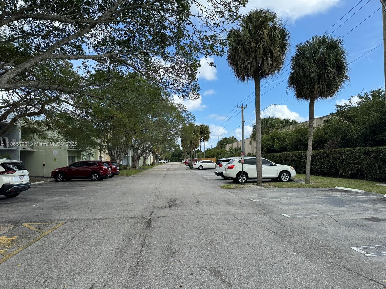 CLEAR LAKE PALMS CONDO - Residential