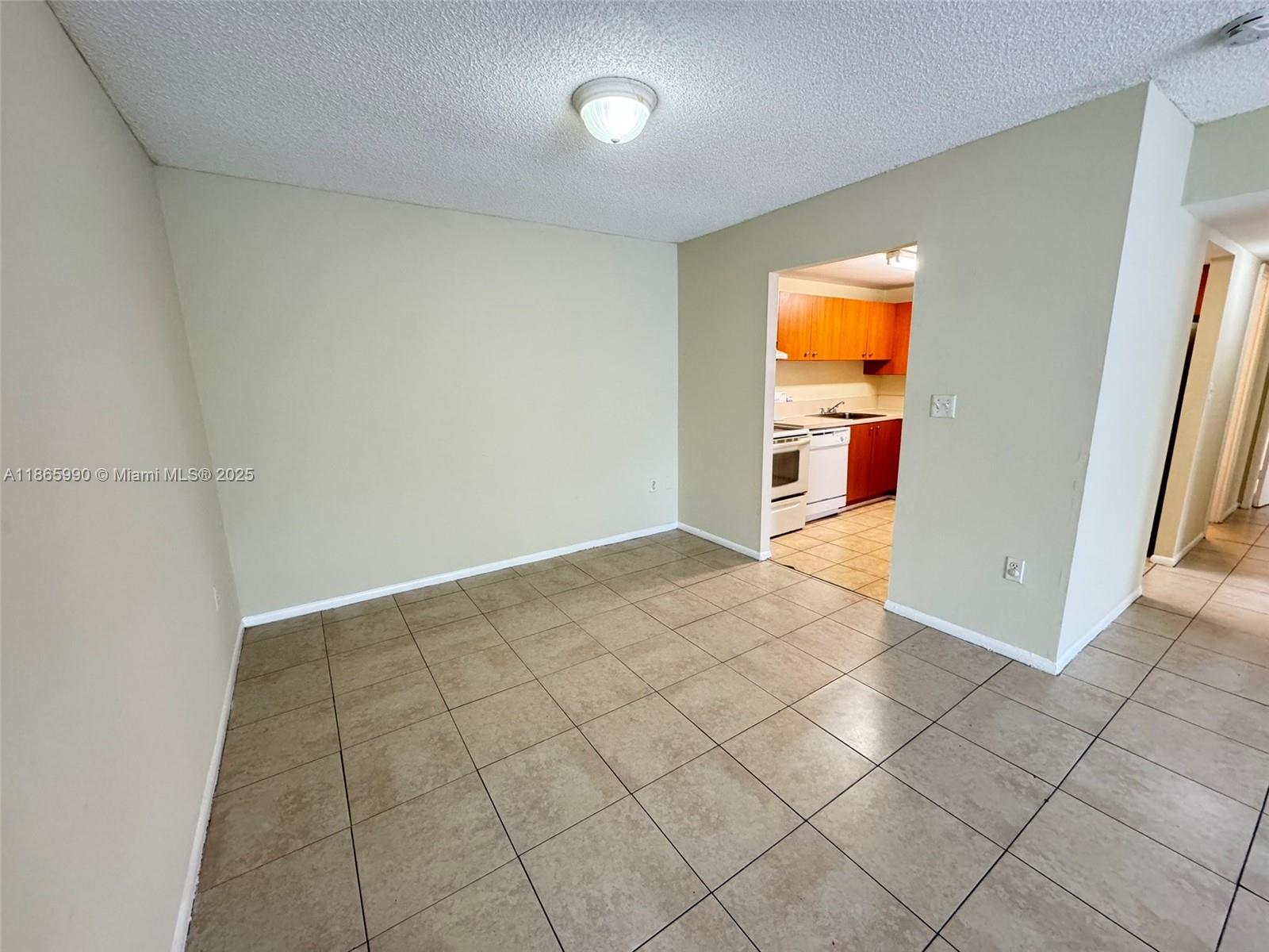 415 Executive Center Dr 203