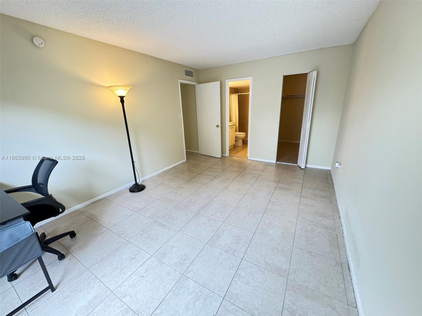 CLEAR LAKE PALMS CONDO - Residential