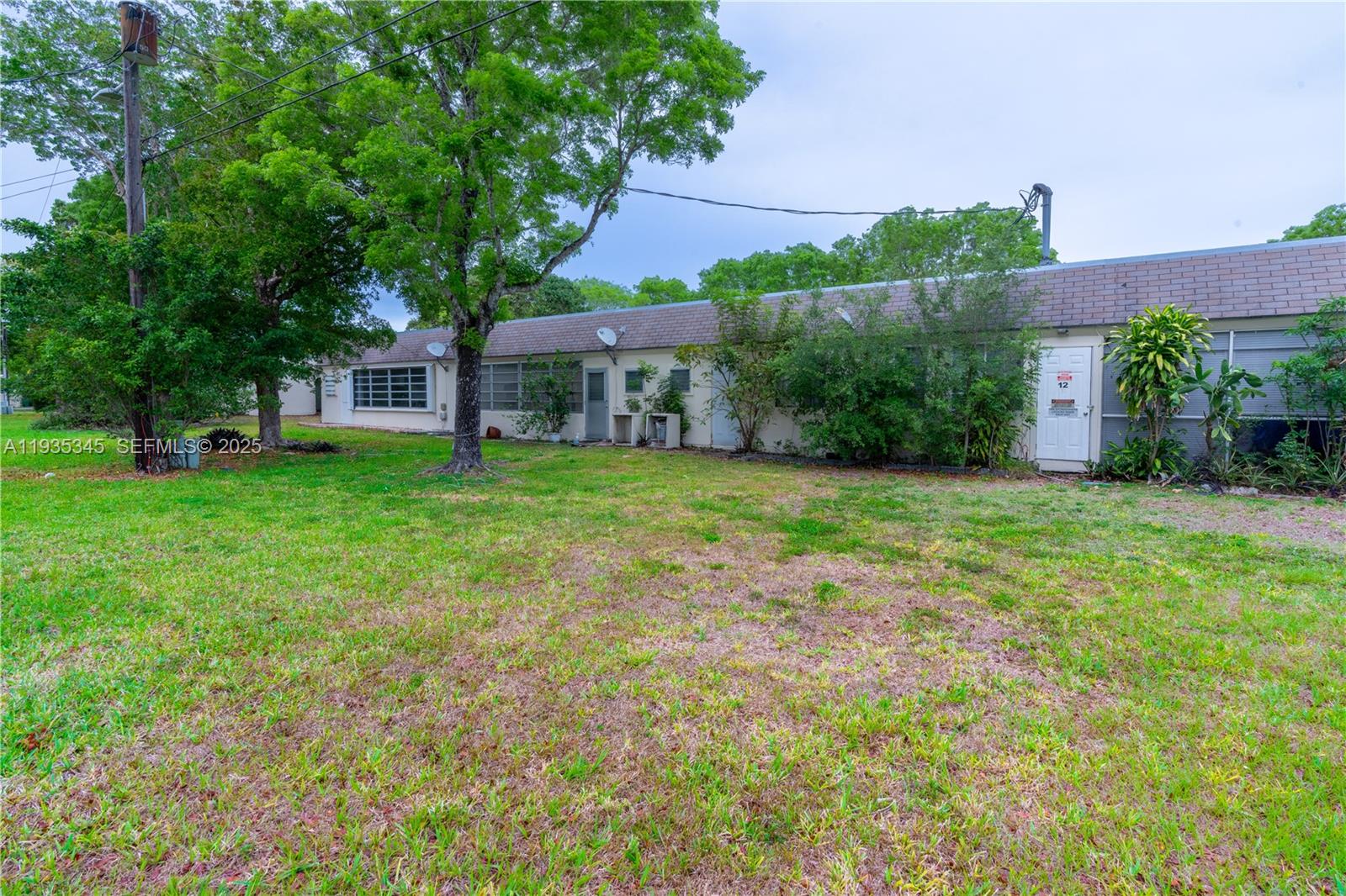 GREEN HILLS PARK WEST NO - Residential