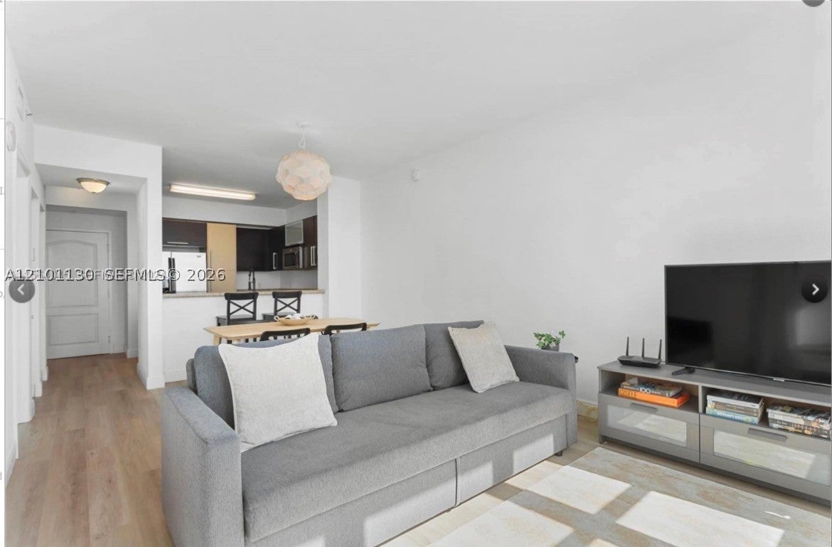 500 NE 29th St 605