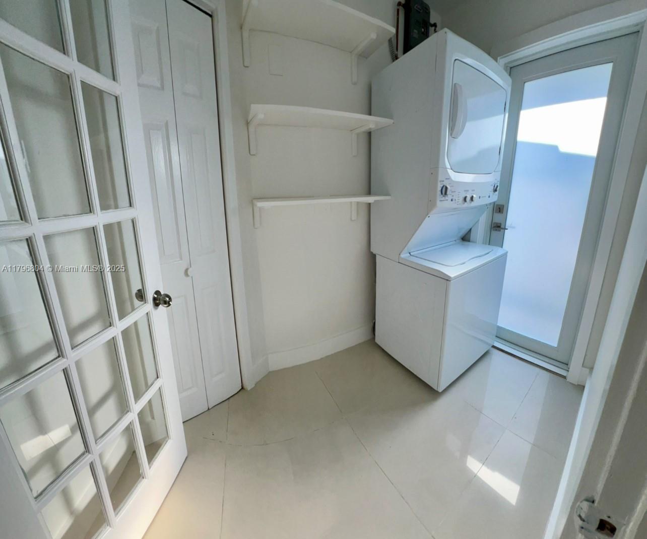 LYNDALE ADDN - Residential Lease