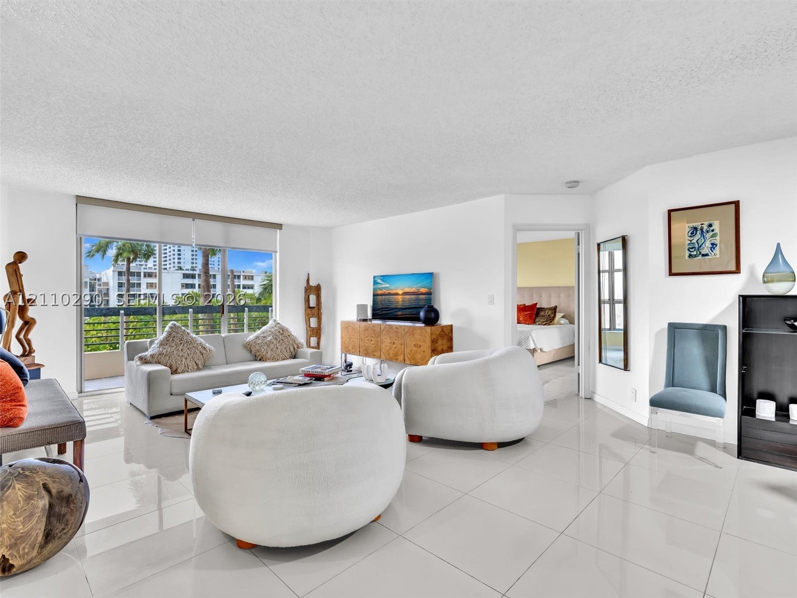 3530 Mystic Pointe Dr 303