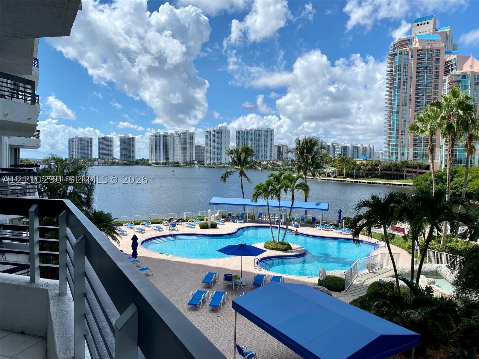 3530 Mystic Pointe Dr