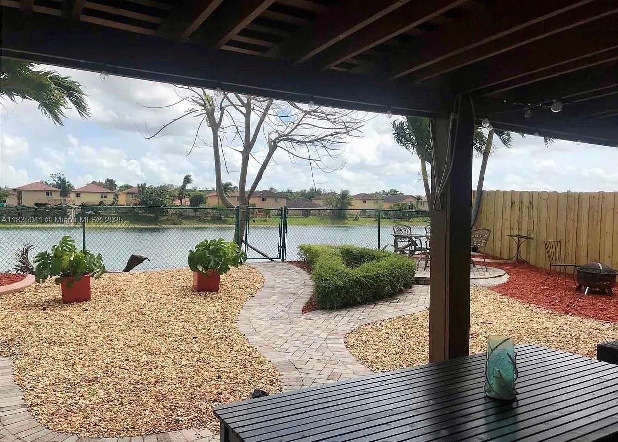 12010 SW 135th Ter