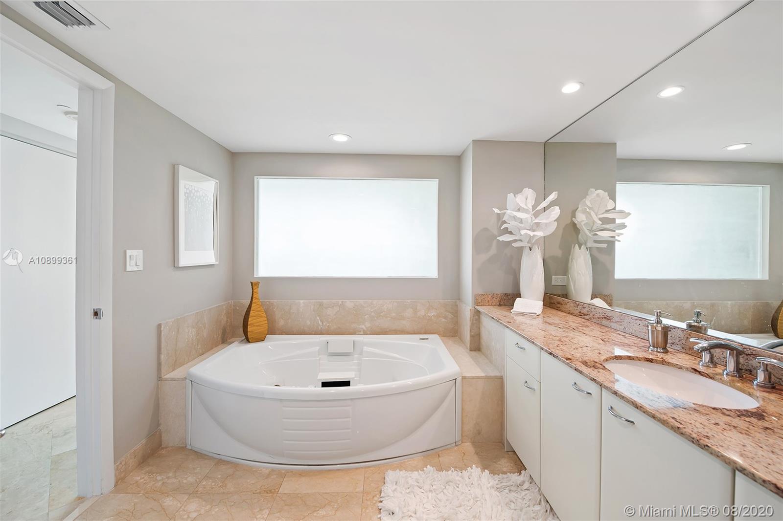 AQUAZUL - Residential