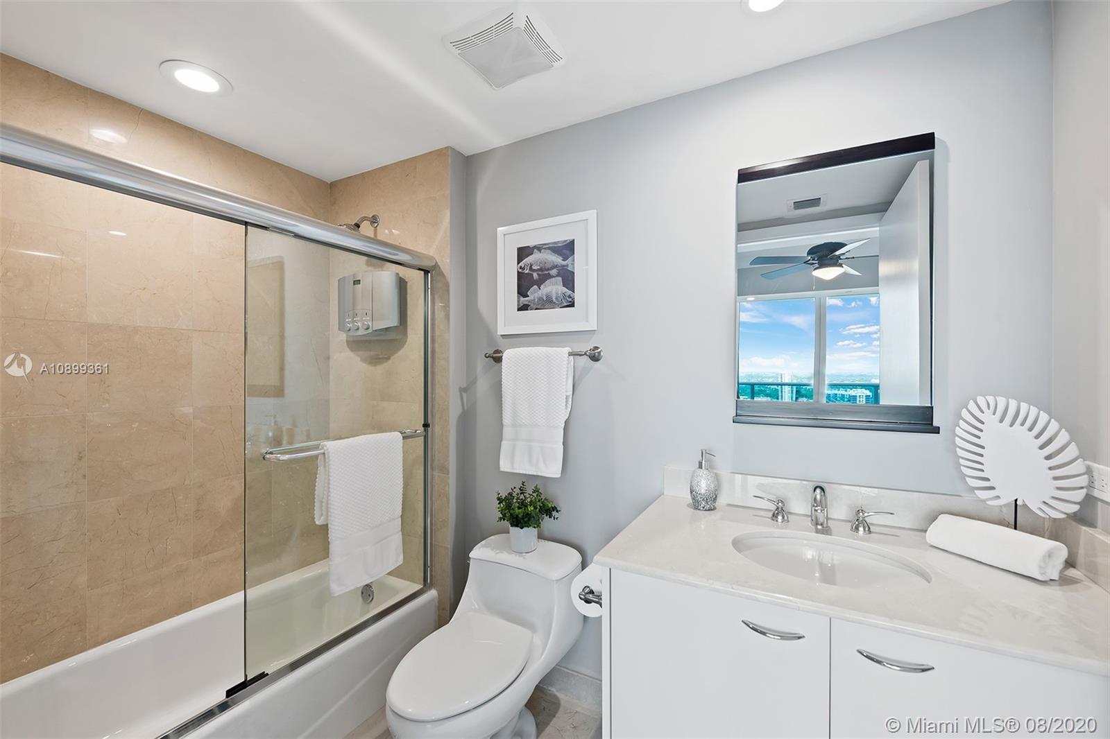 AQUAZUL - Residential