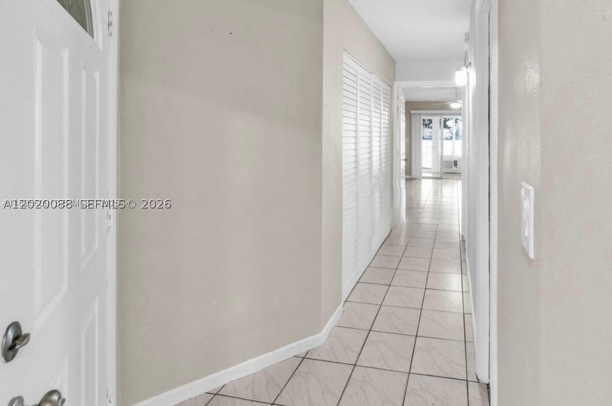 18801 NE 2nd Ave 1006