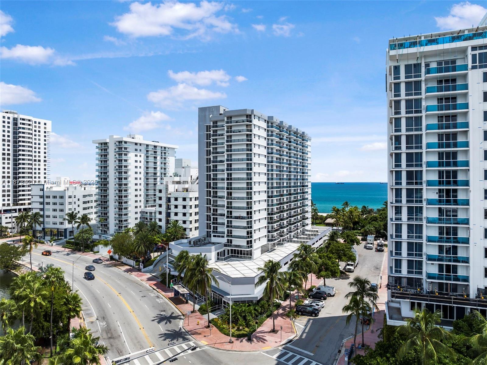 THE RIVIERA CONDO - Residential