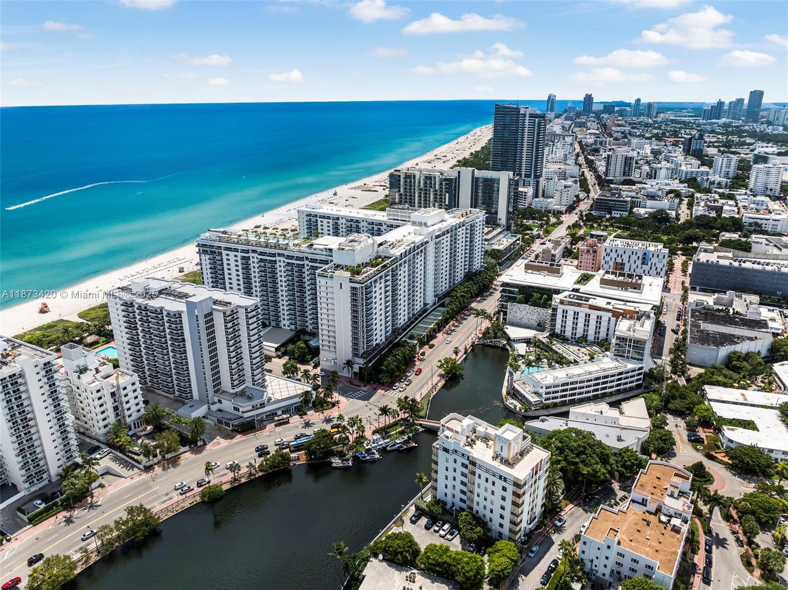 THE RIVIERA CONDO - Residential