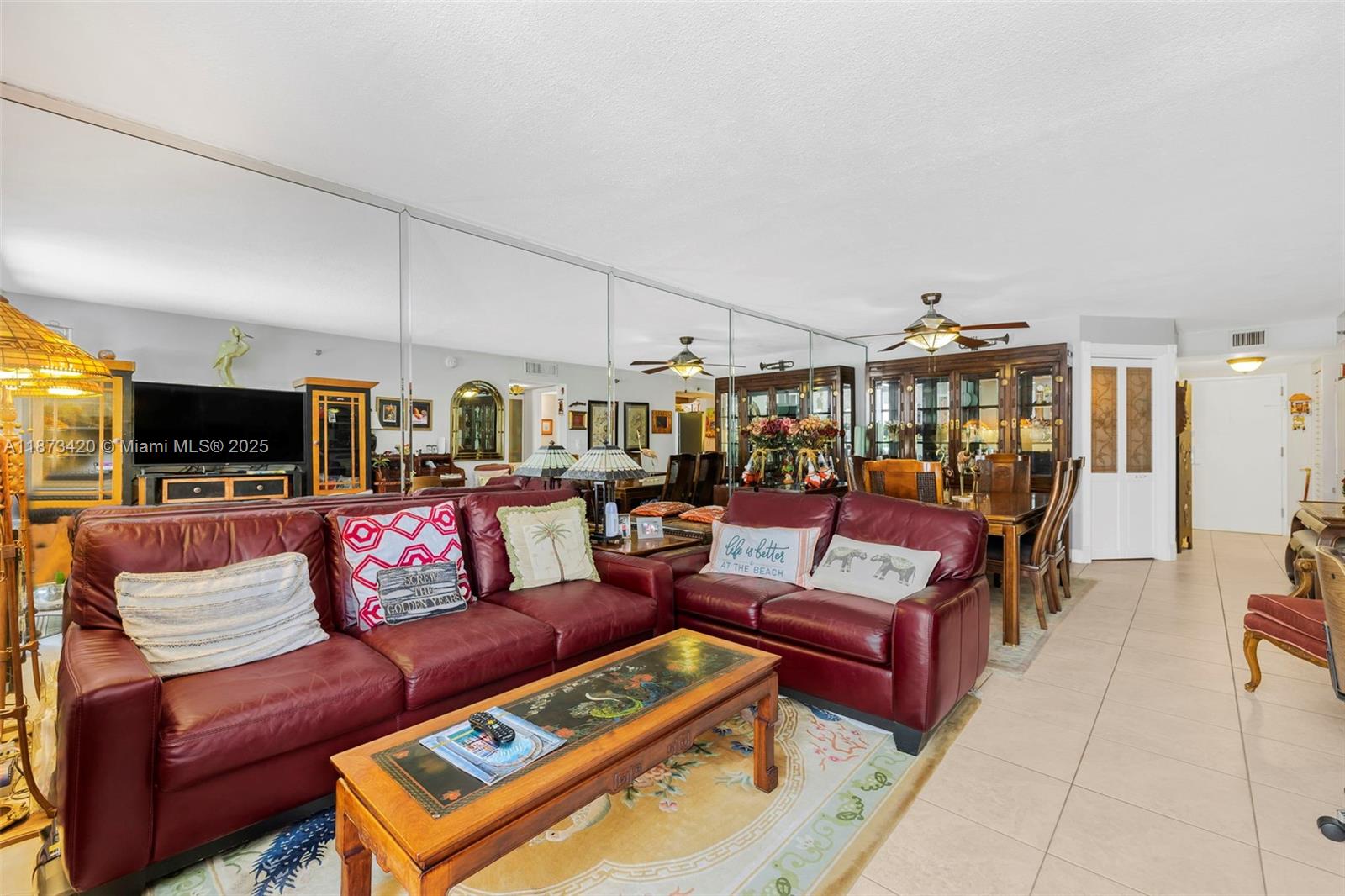 THE RIVIERA CONDO - Residential