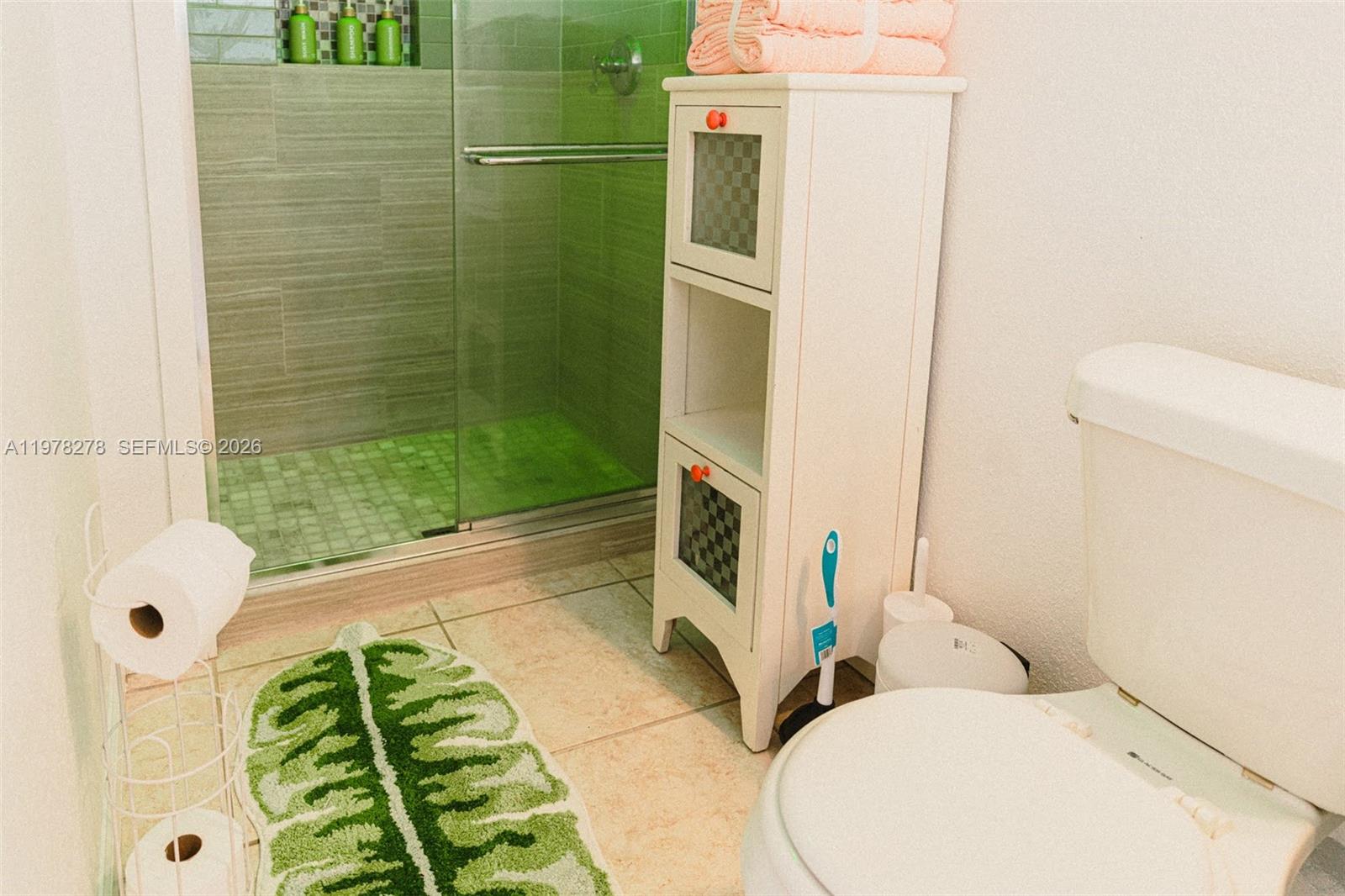 FLORESTA ESTATES 2ND SEC - Residential Lease