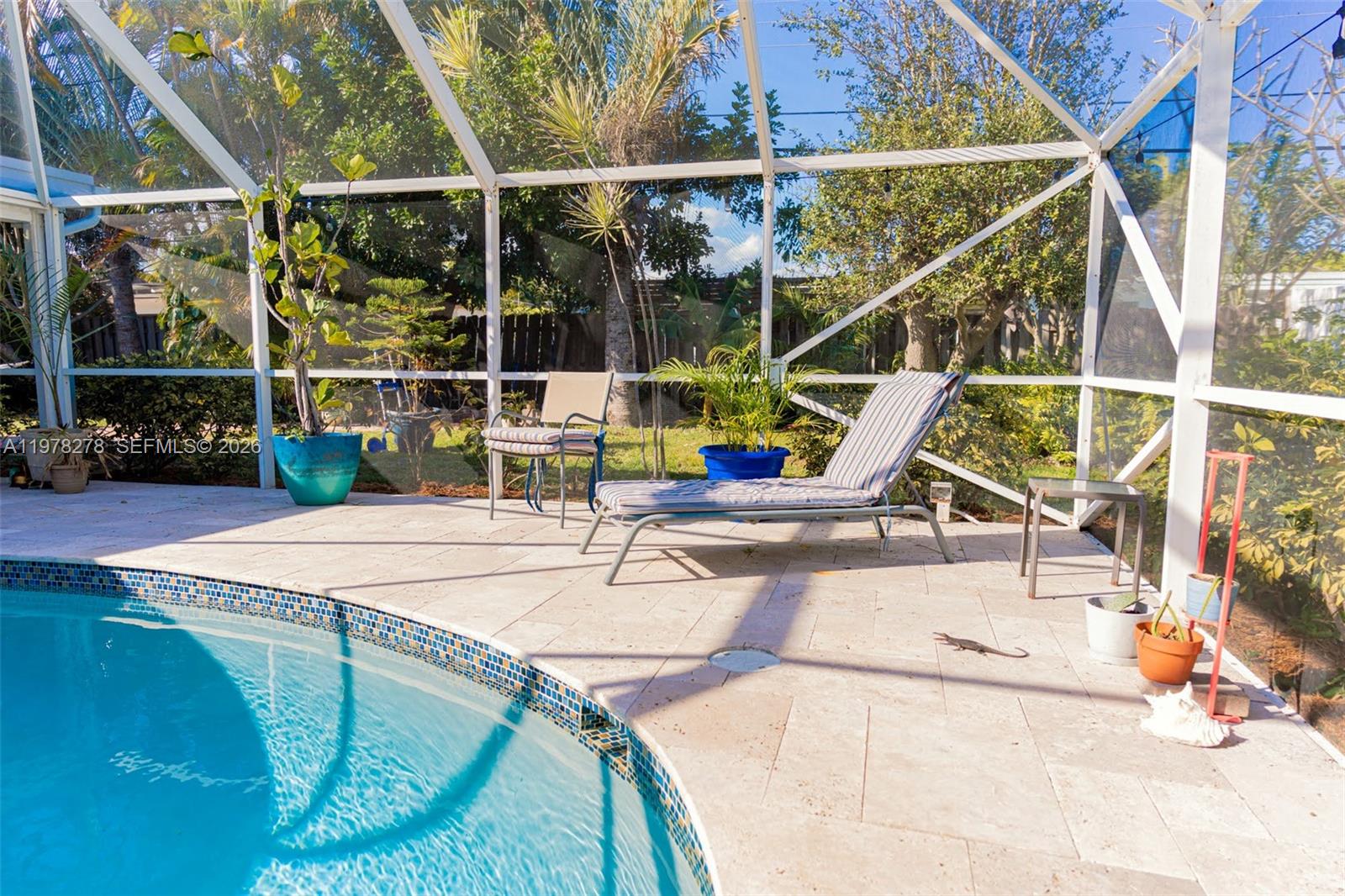 FLORESTA ESTATES 2ND SEC - Residential Lease