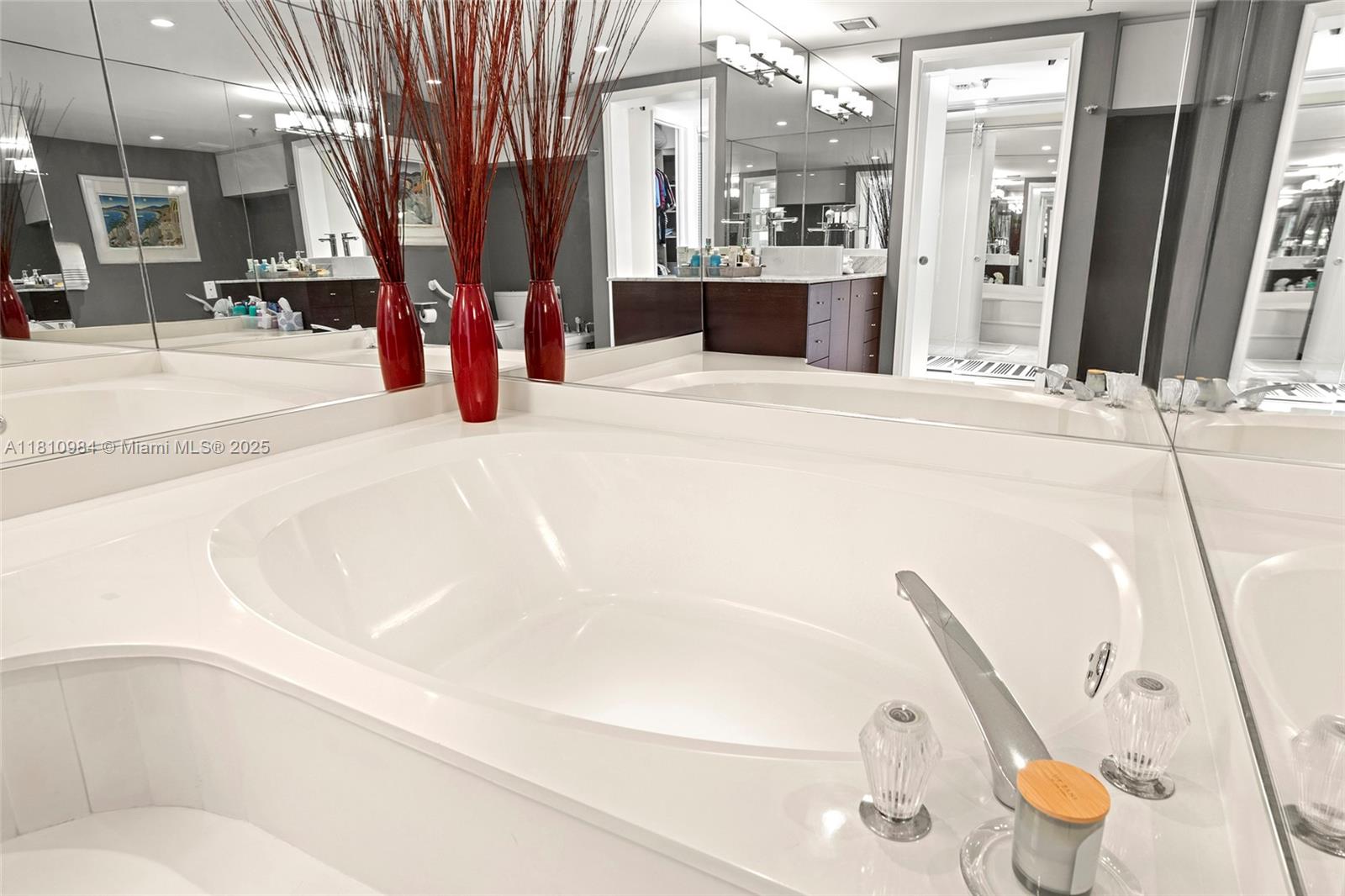 NINE ISLAND AVENUE CONDO - Residential