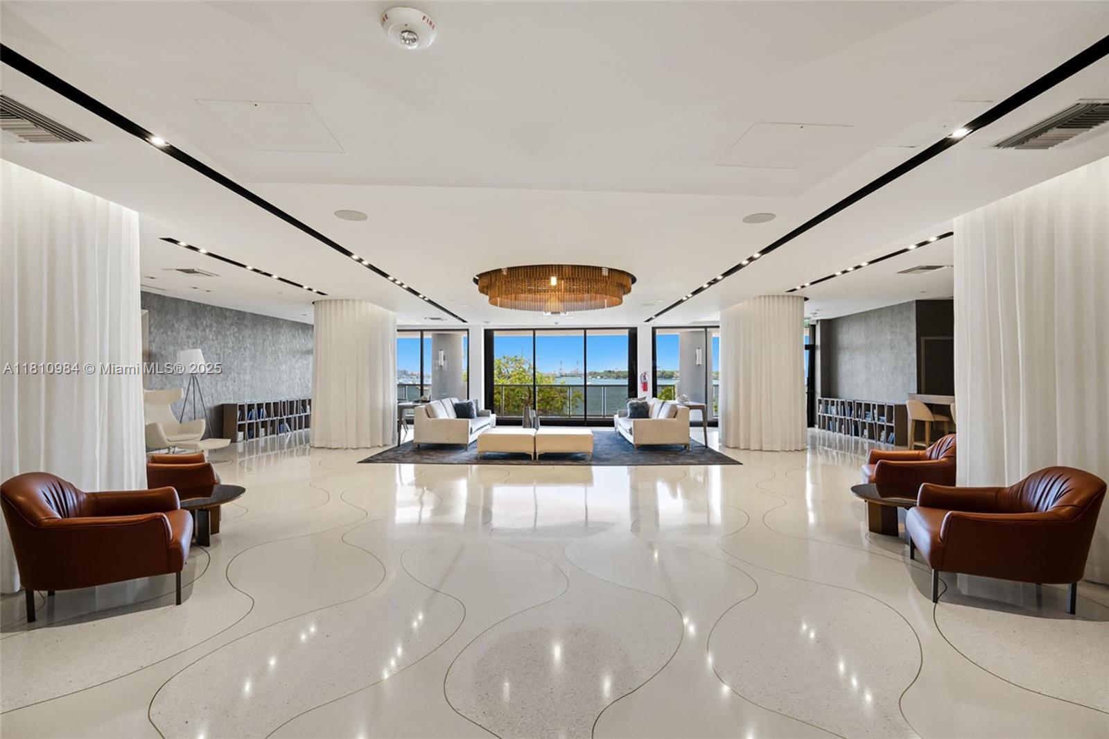 NINE ISLAND AVENUE CONDO - Residential