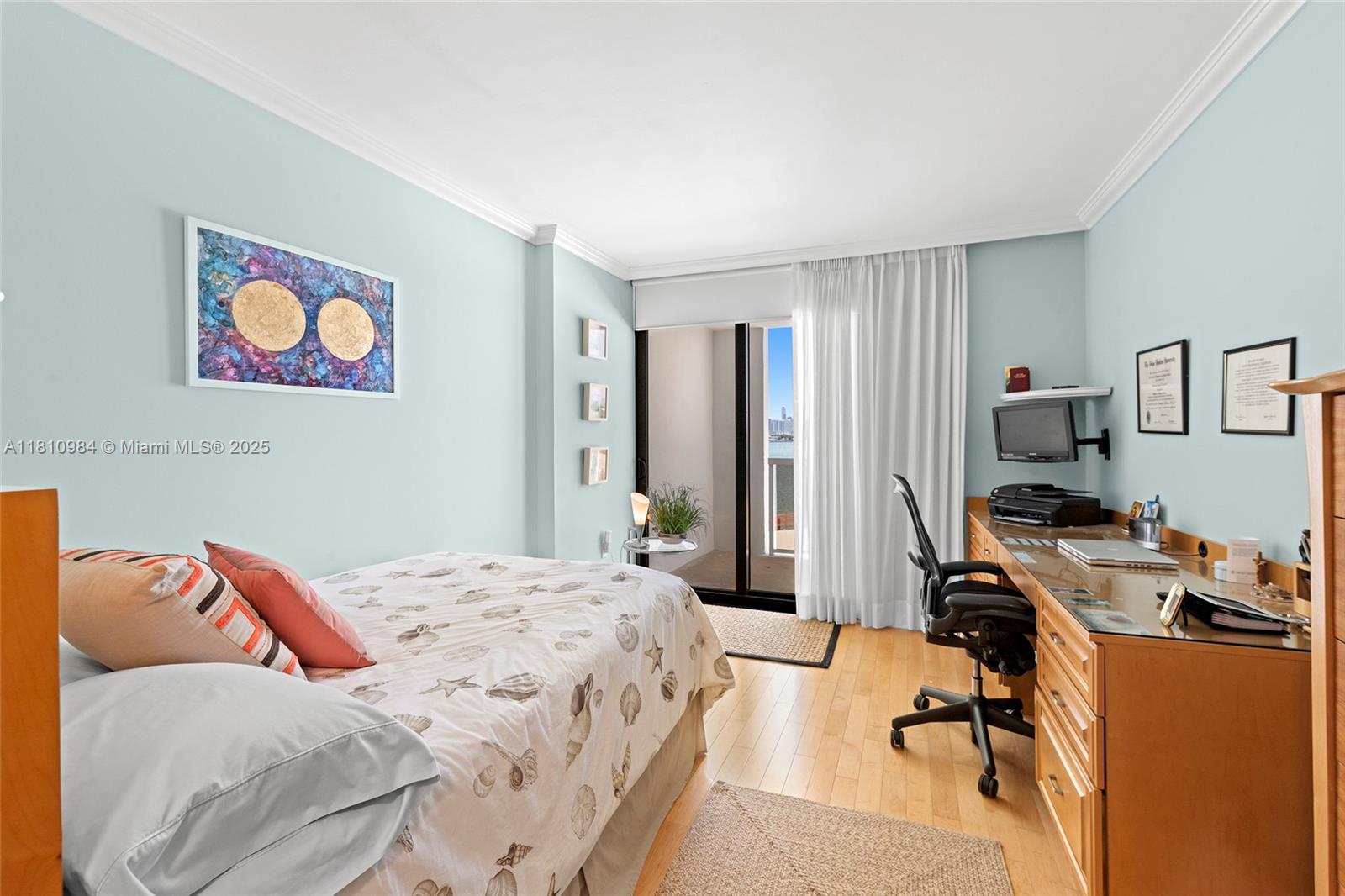 NINE ISLAND AVENUE CONDO - Residential