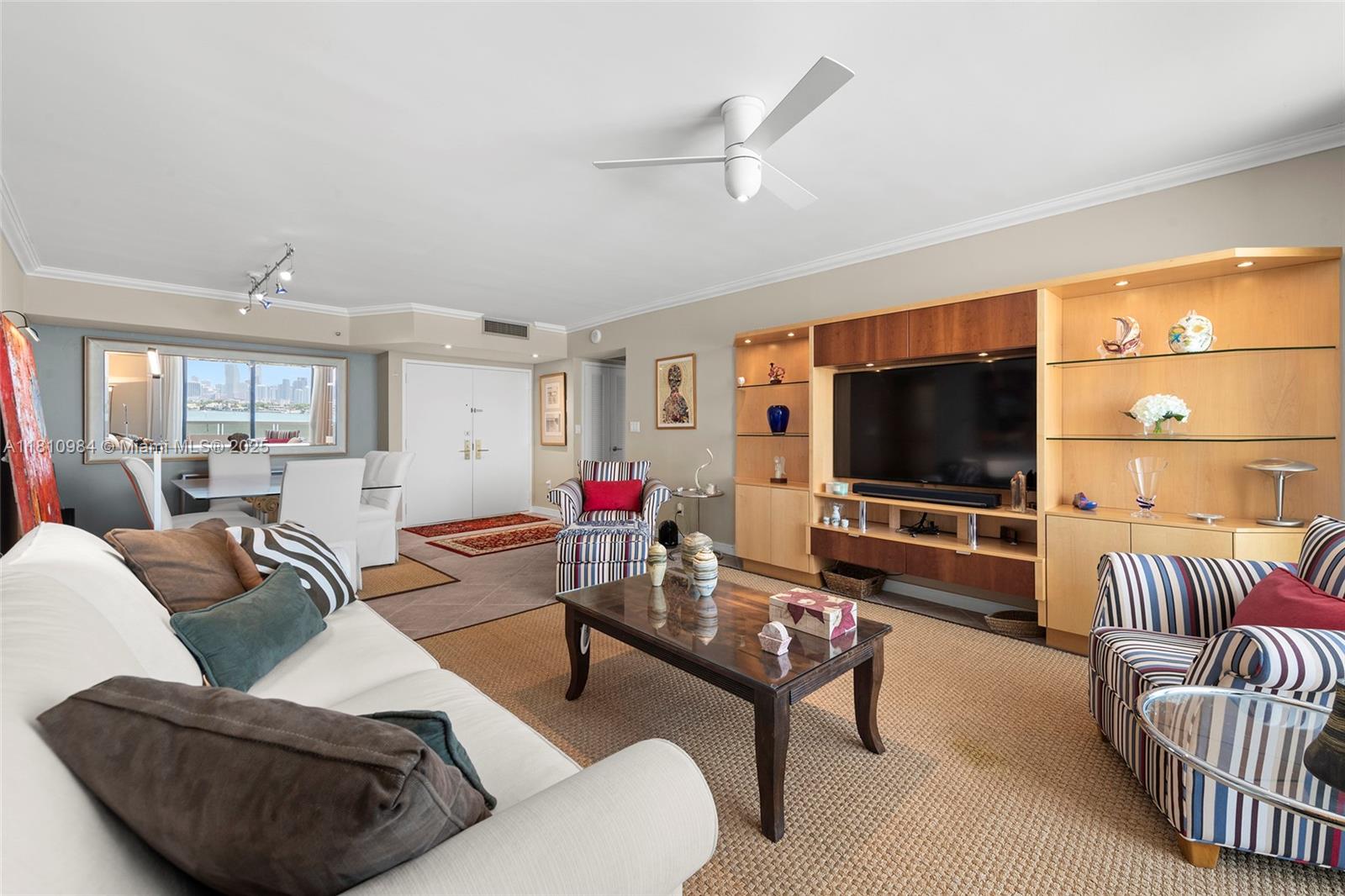 NINE ISLAND AVENUE CONDO - Residential