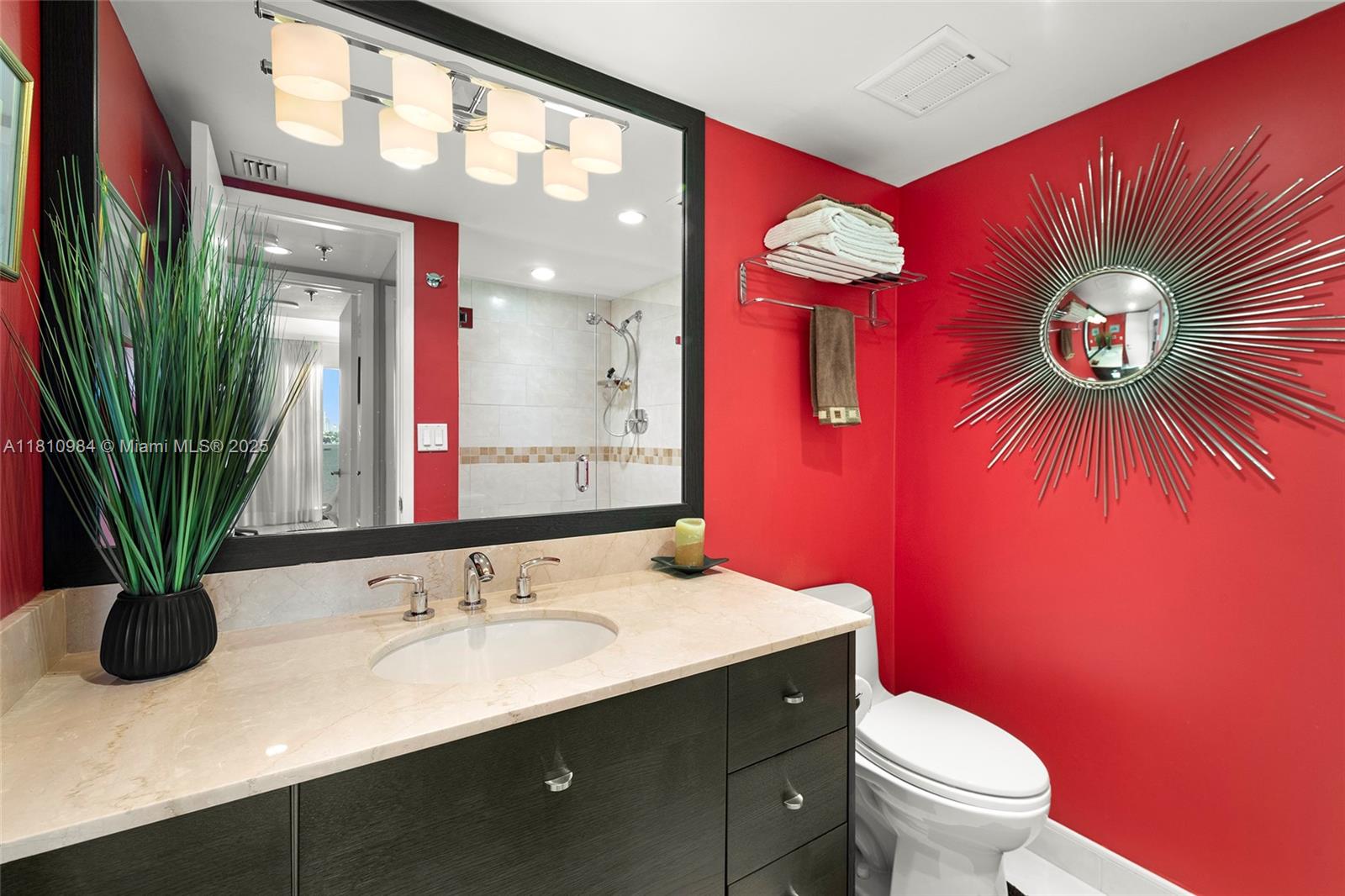 NINE ISLAND AVENUE CONDO - Residential