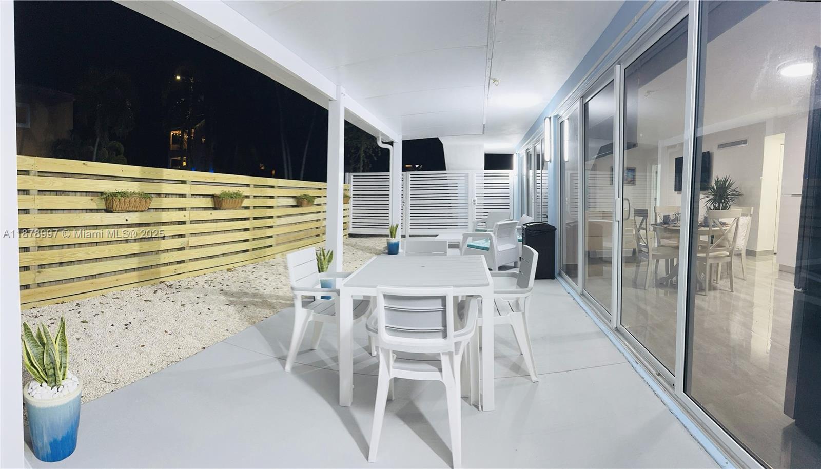 LARGO SOUND PARK - Residential