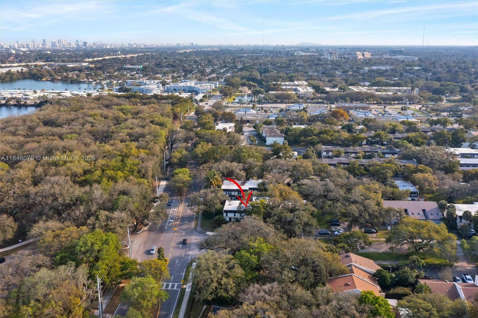 HOLLYWOOD GARDENS CONDOMI - Residential