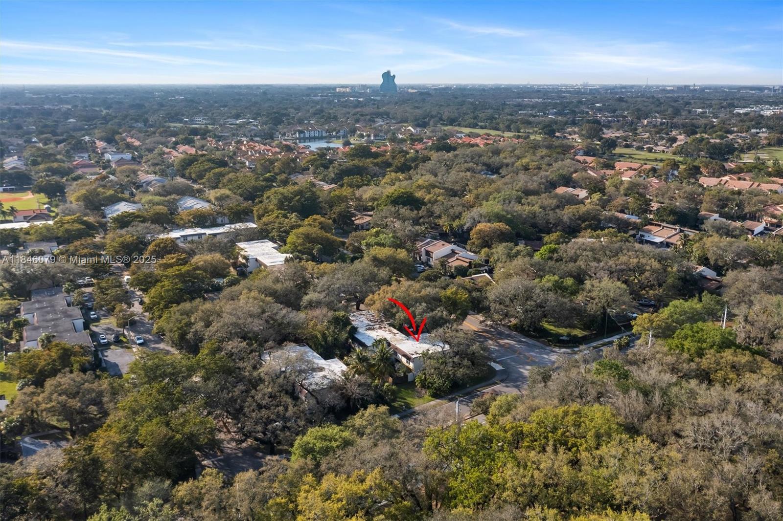 HOLLYWOOD GARDENS CONDOMI - Residential