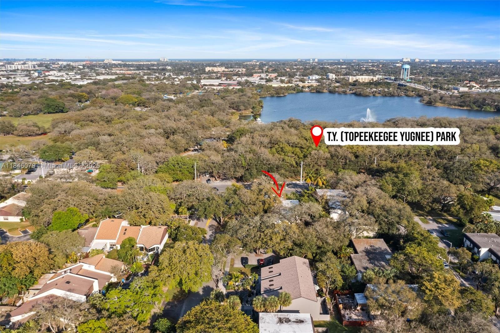 HOLLYWOOD GARDENS CONDOMI - Residential