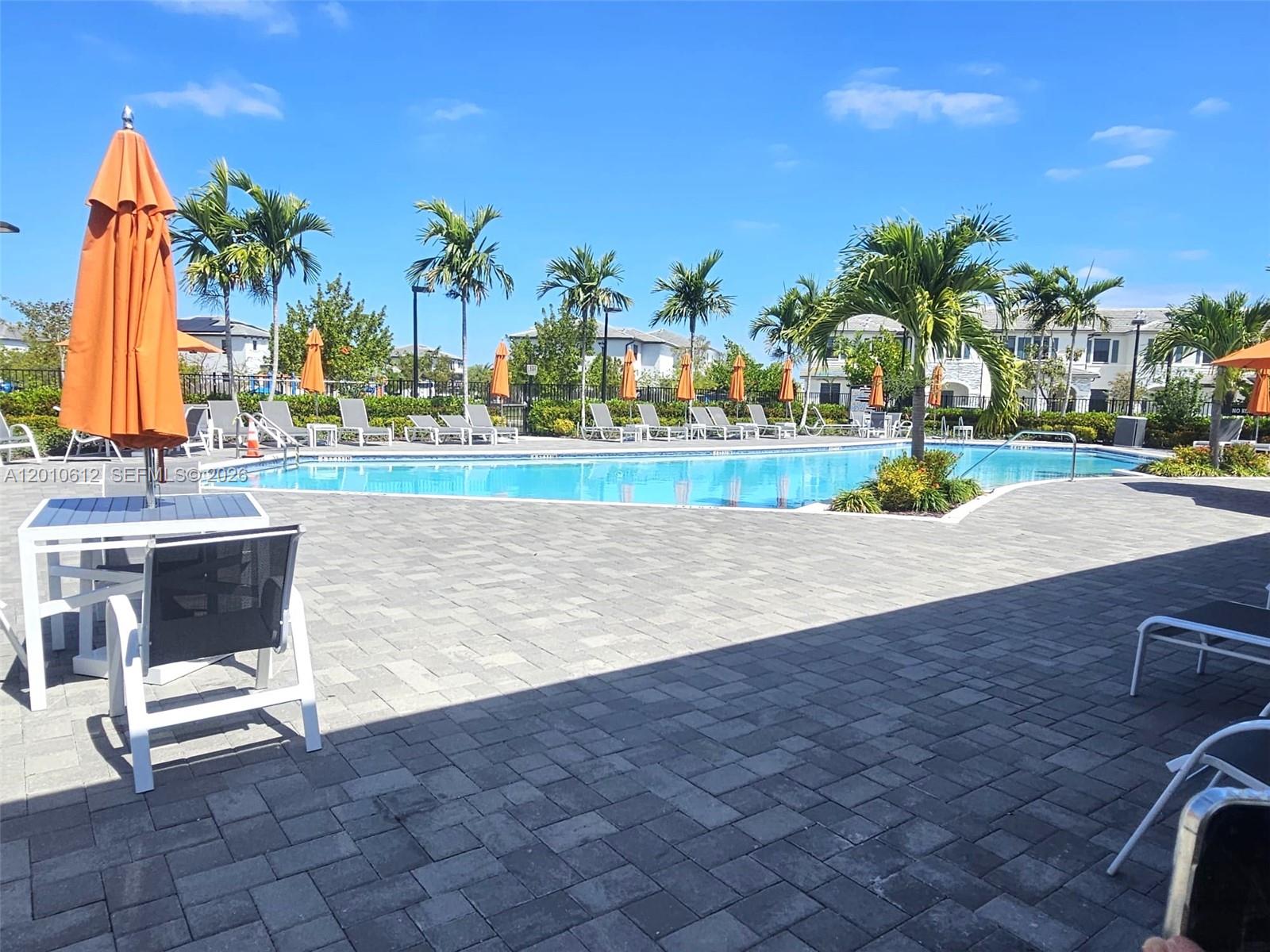PINE ISLE - Residential