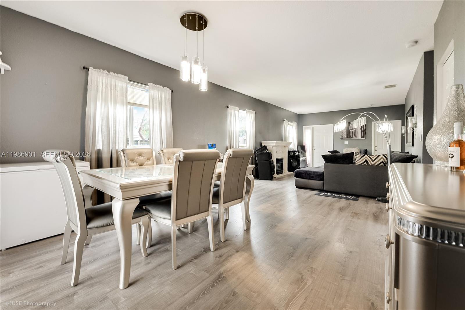 EMILIOS PLACE AT OASIS - Residential