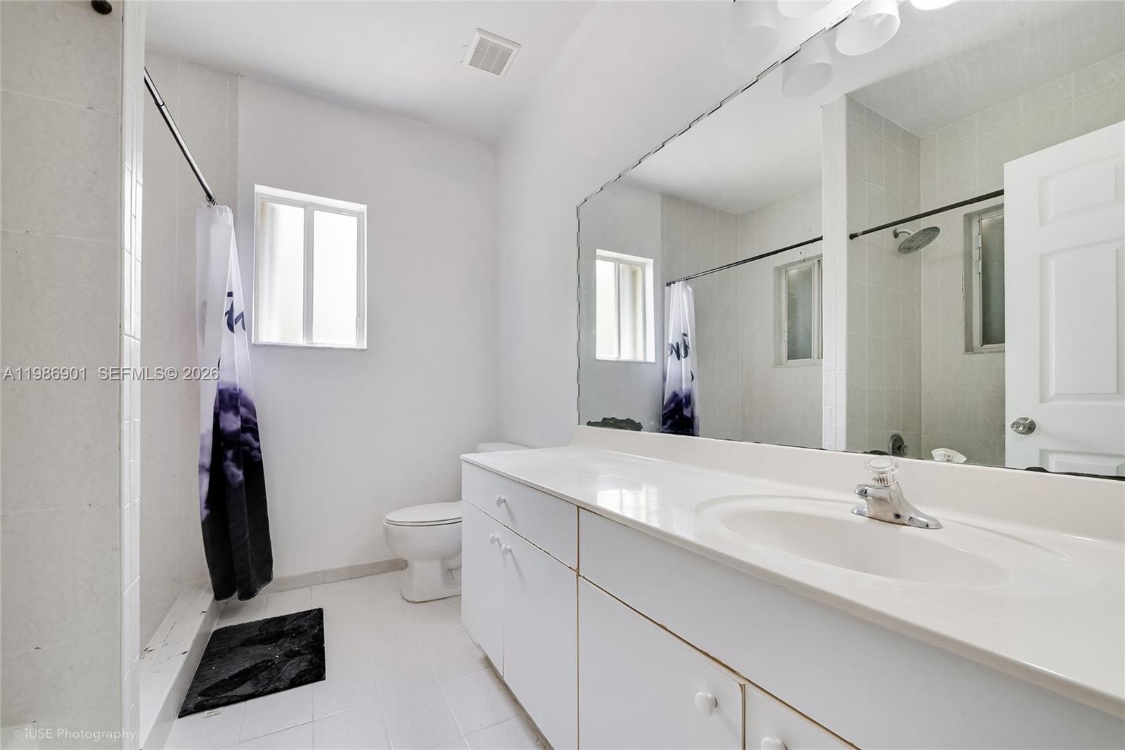 EMILIOS PLACE AT OASIS - Residential