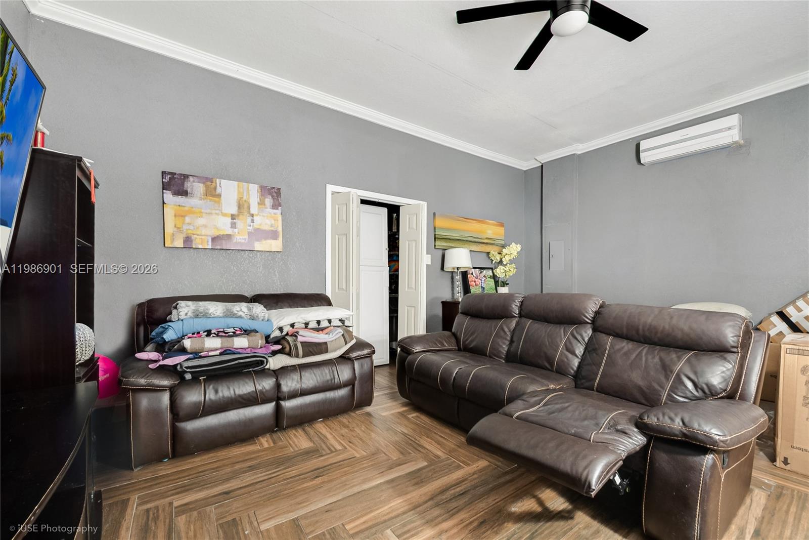 EMILIOS PLACE AT OASIS - Residential