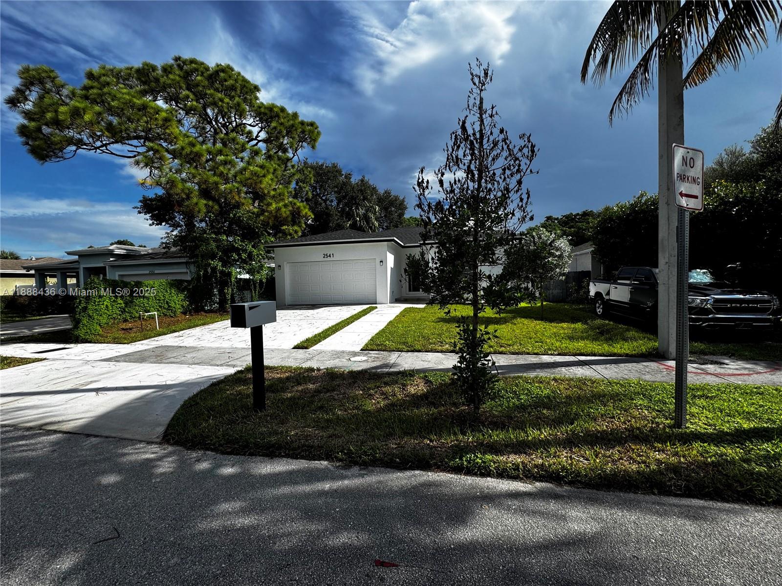 FRANKLIN PARK - Residential Lease