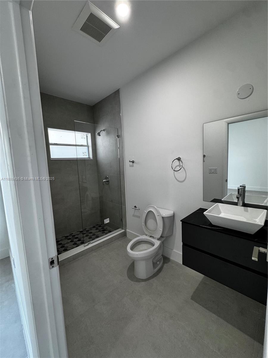 FRANKLIN PARK - Residential Lease