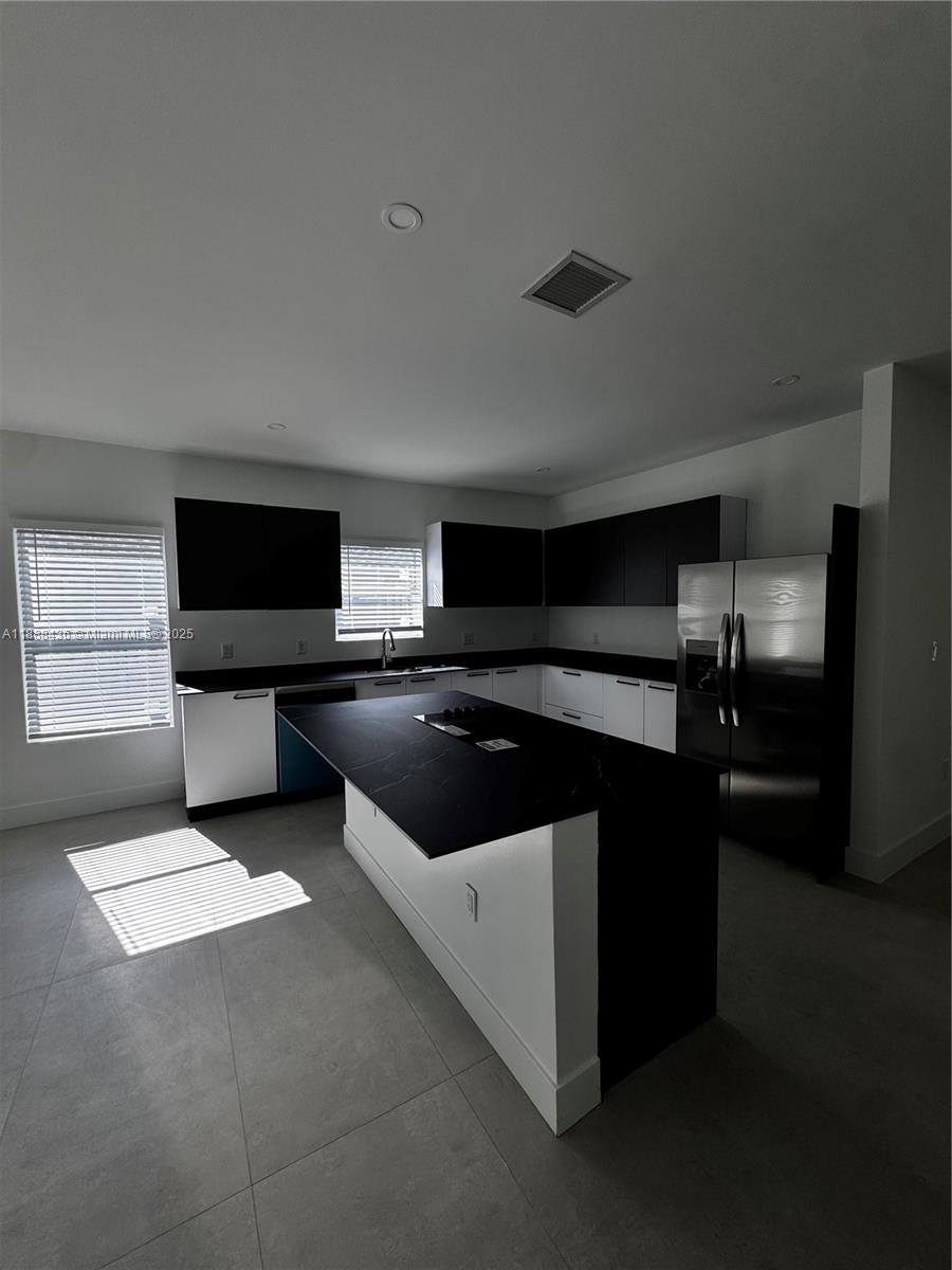 FRANKLIN PARK - Residential Lease