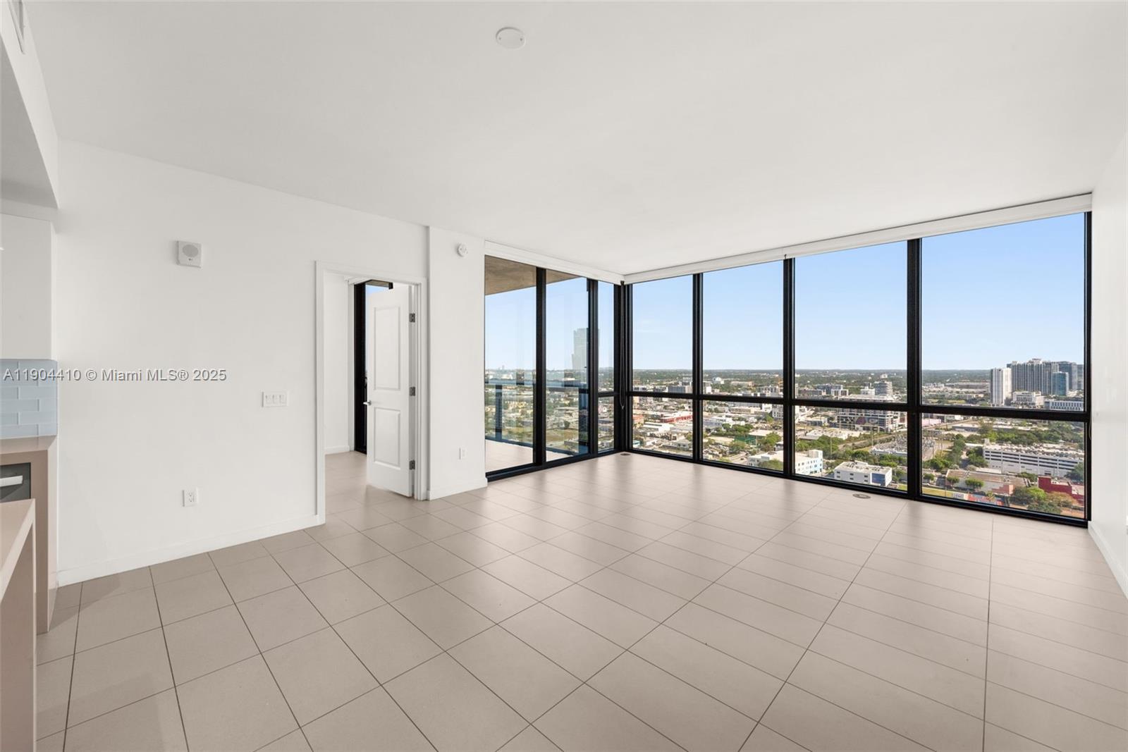 1600 NE 1st Ave 3016