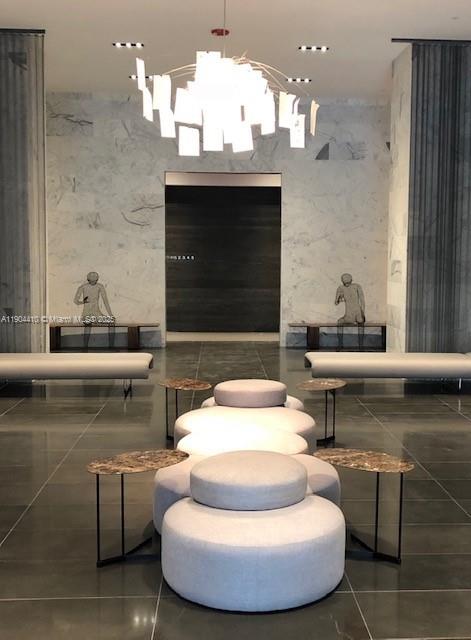 CANVAS CONDO - Residential