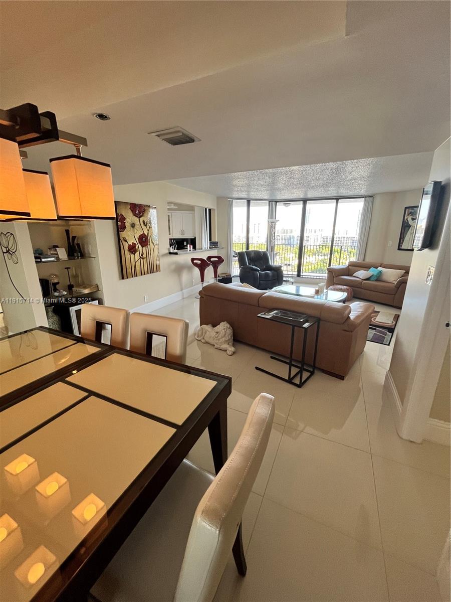 ANCHOR BAY CLUB CONDO - Residential