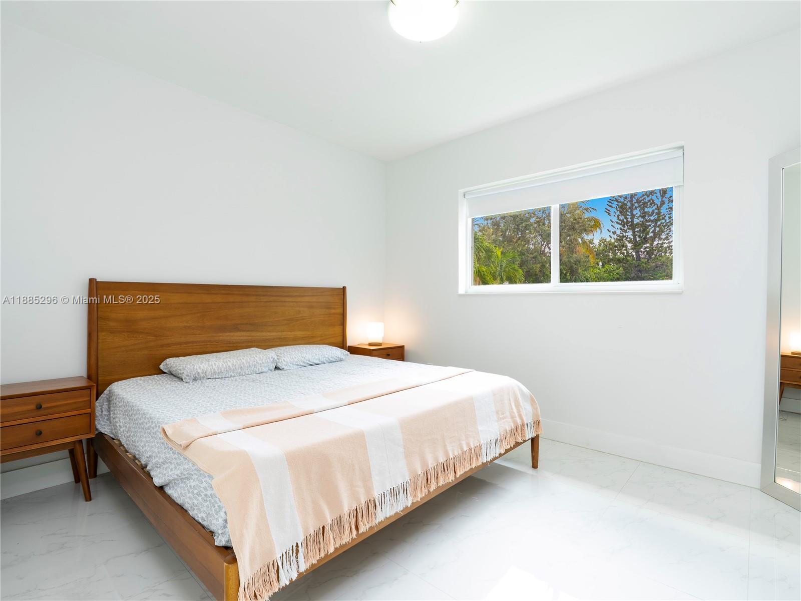 HILLSIDE - Residential Lease