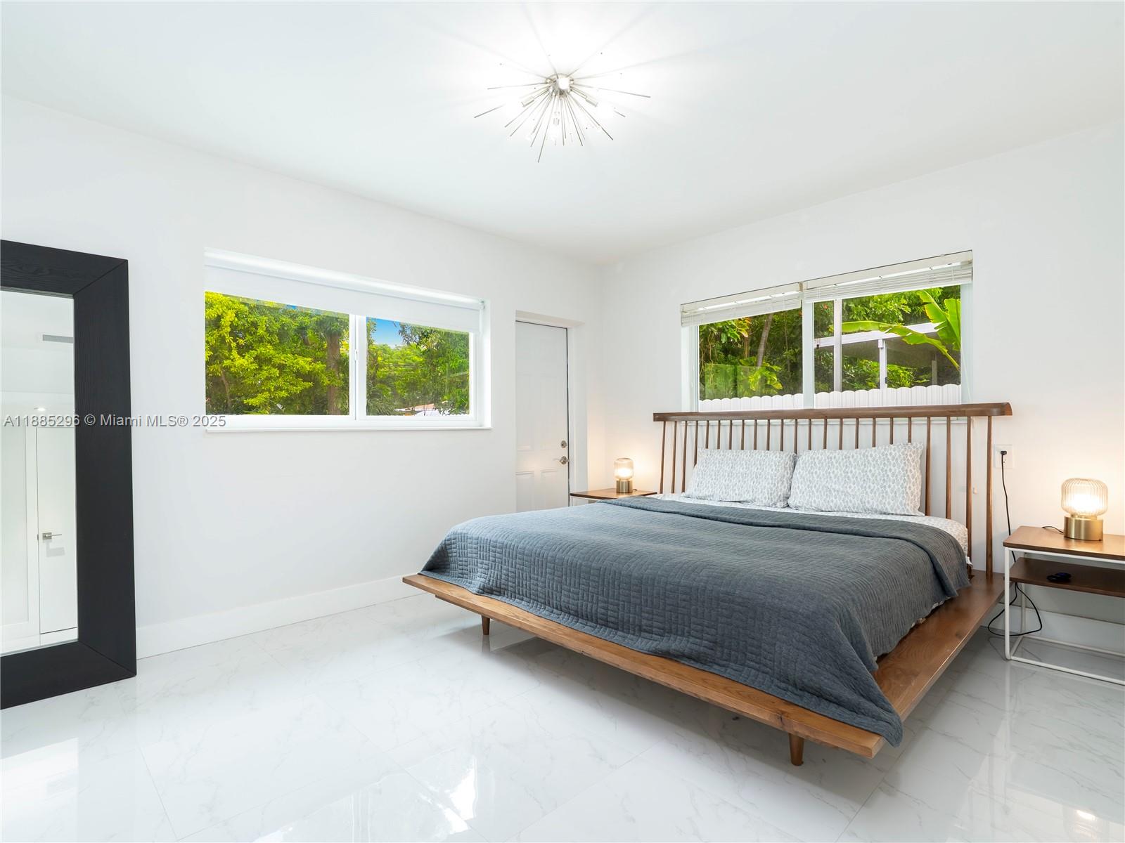 HILLSIDE - Residential Lease