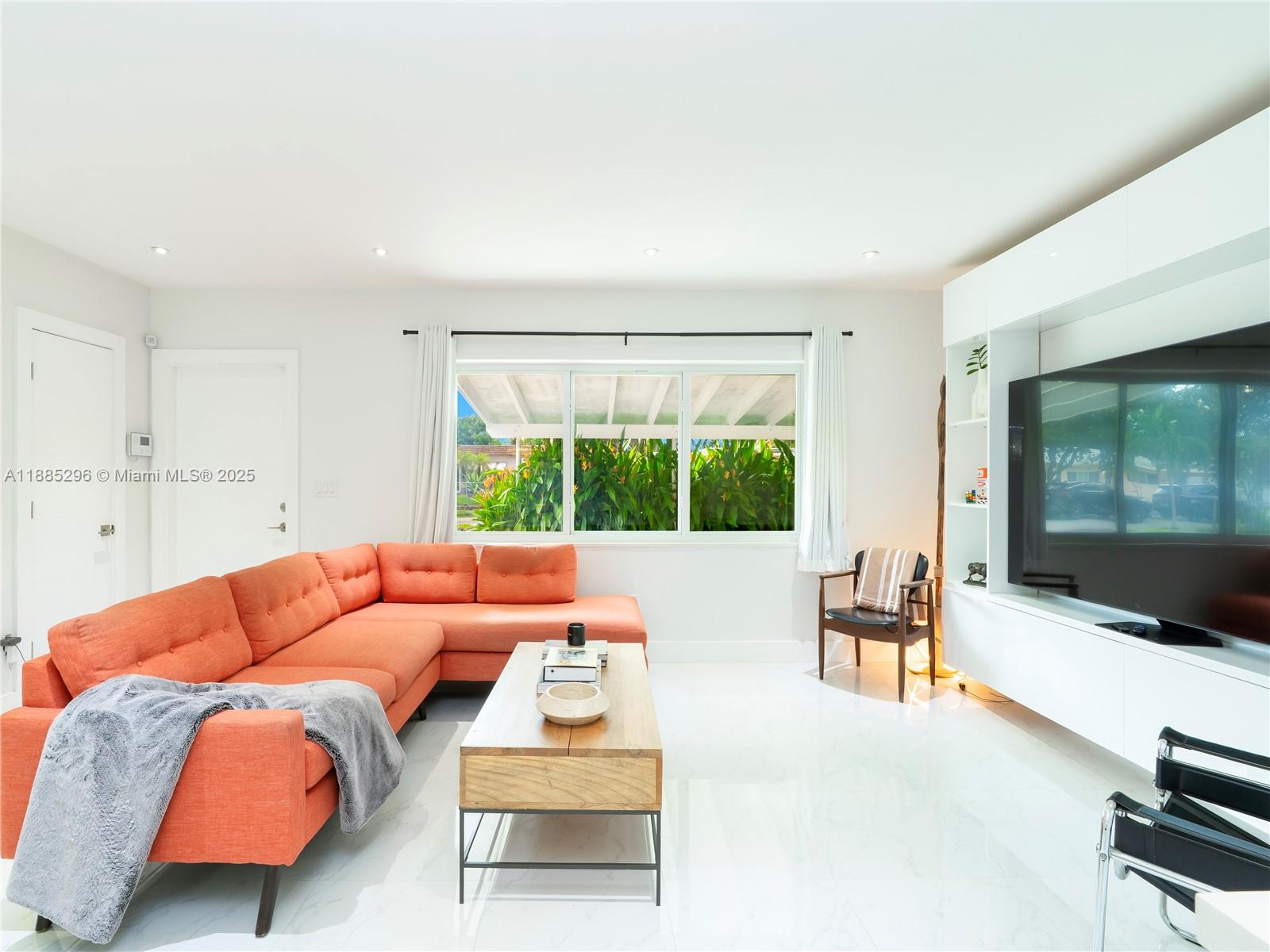 HILLSIDE - Residential Lease