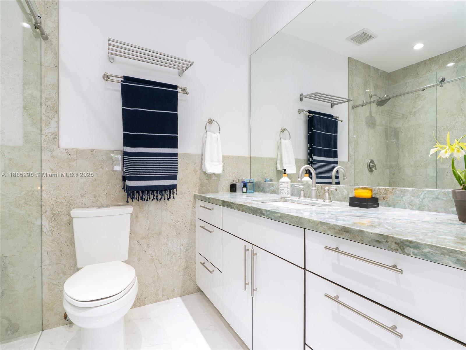 HILLSIDE - Residential Lease