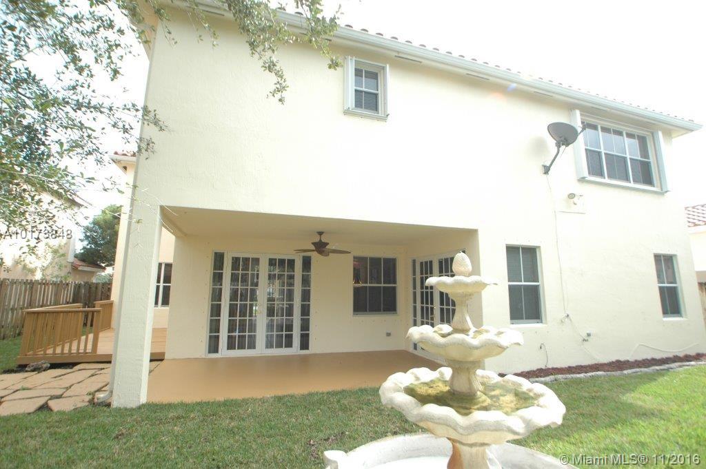 Nautica 164-36 B - Residential