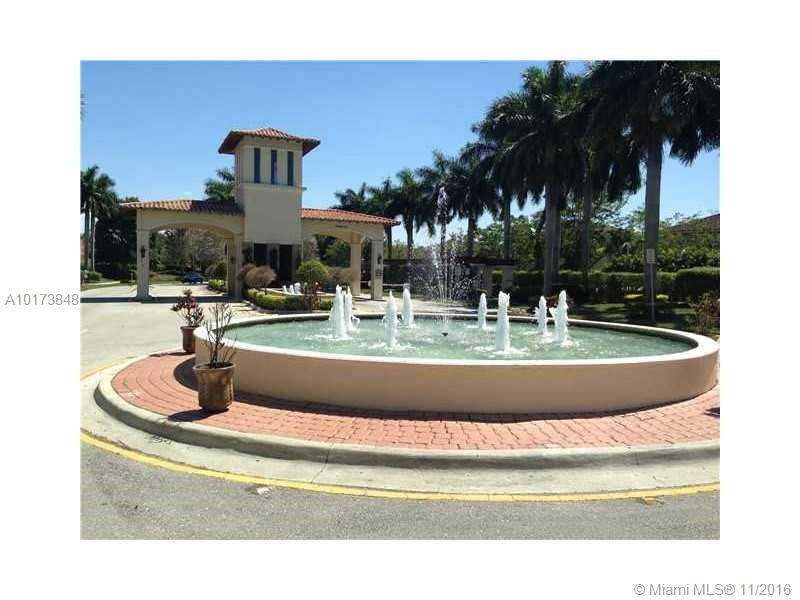 Nautica 164-36 B - Residential