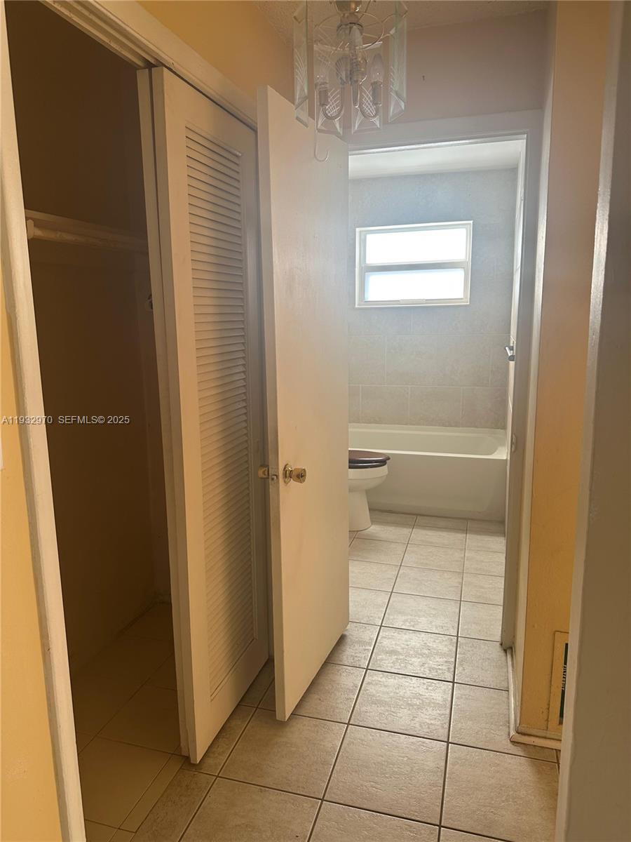 CORAL RIDGE ISLES - Residential Income