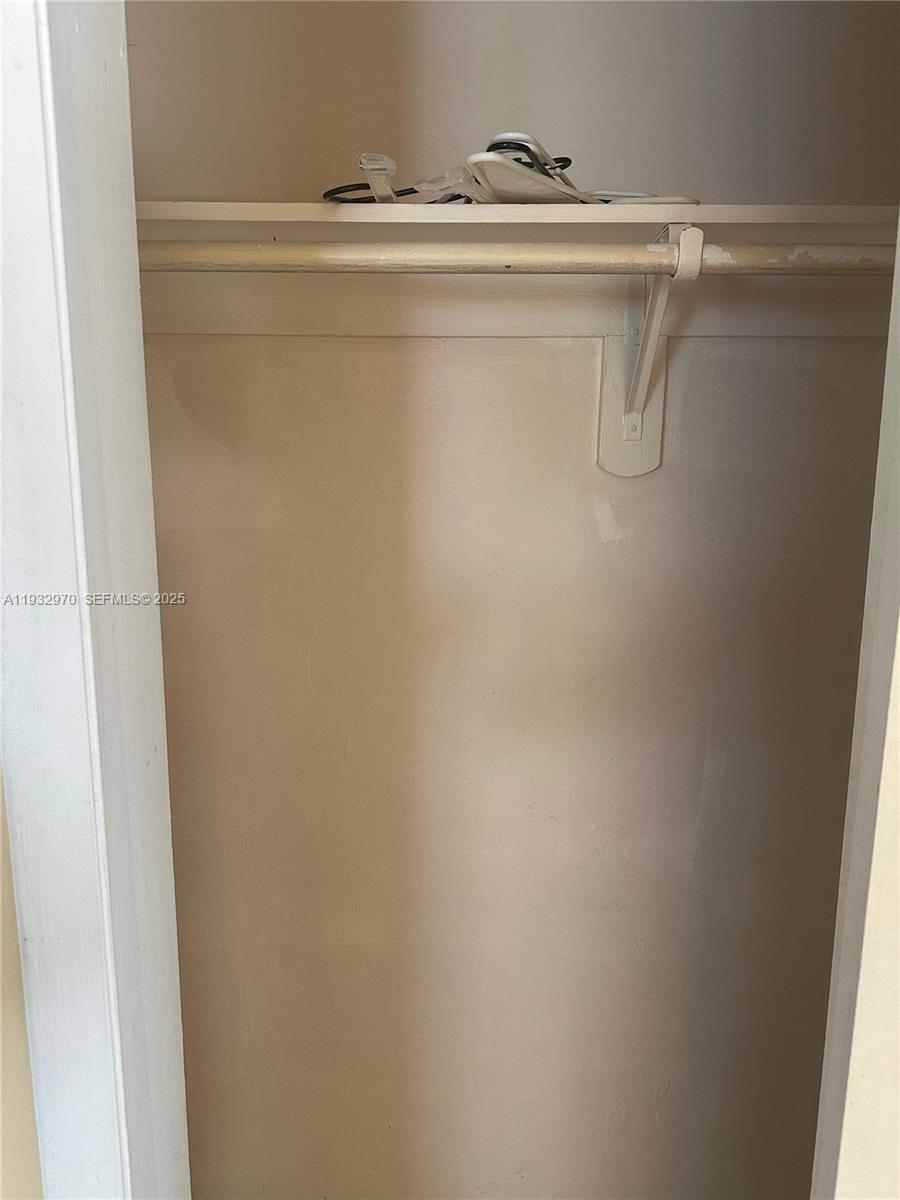 CORAL RIDGE ISLES - Residential Income