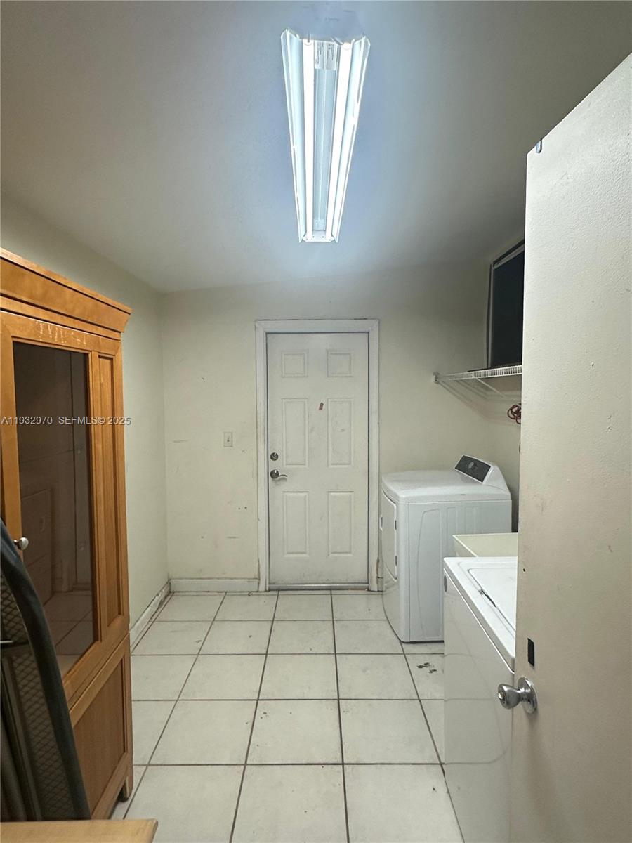 CORAL RIDGE ISLES - Residential Income