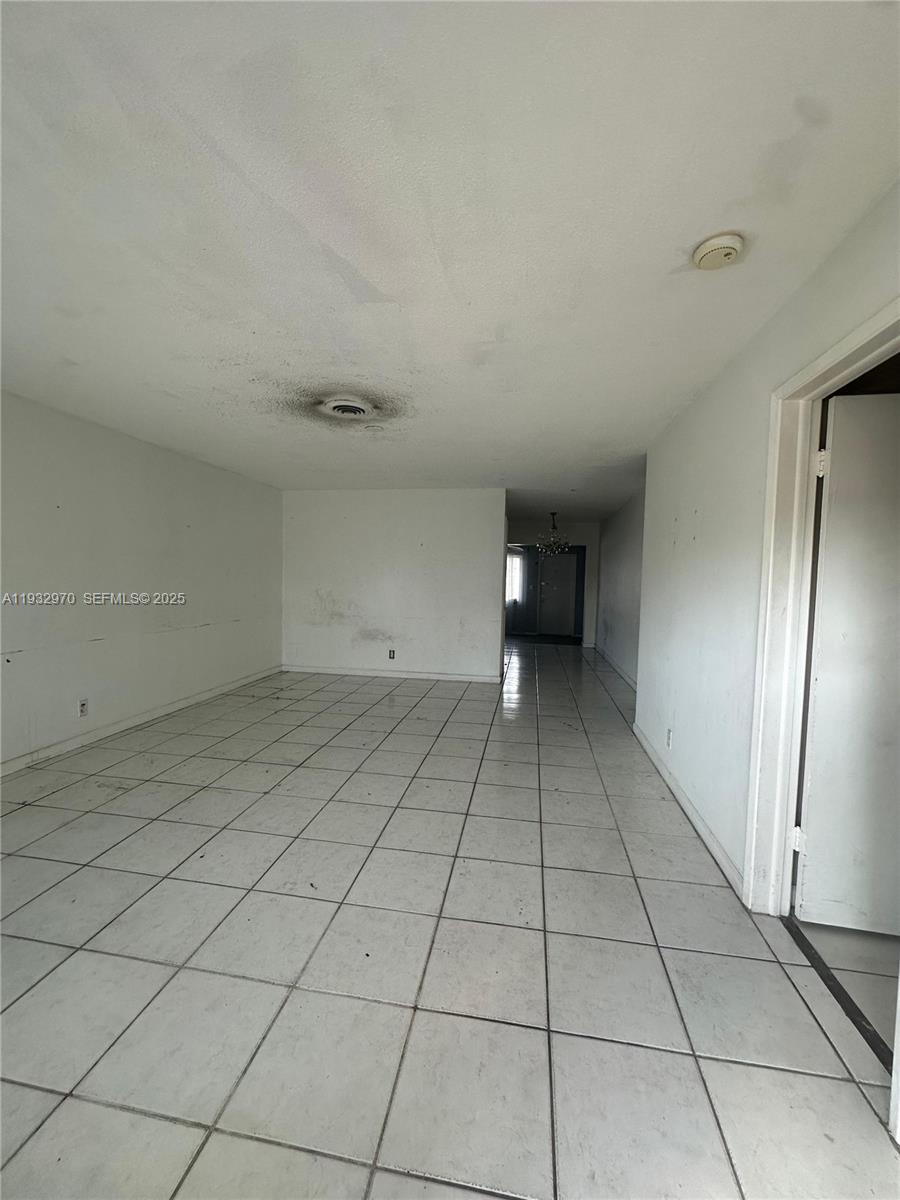 CORAL RIDGE ISLES - Residential Income